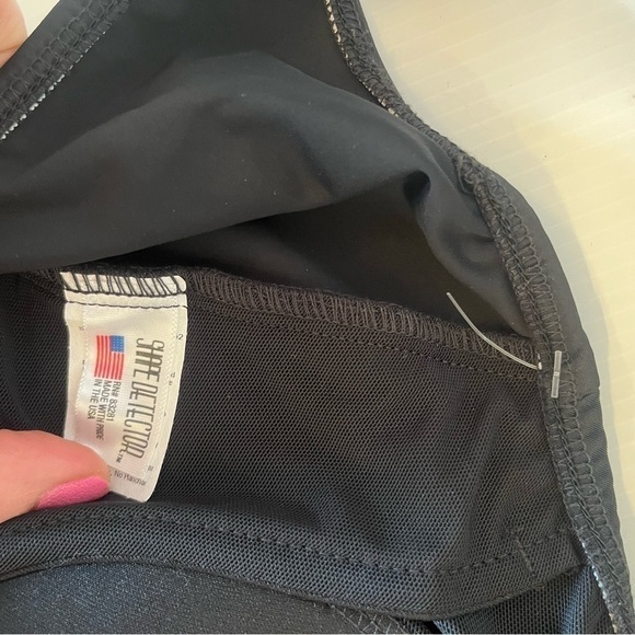 Carol Wior Black Ruched Slimming Swimsuit size 16 Shape Detector never worn - Picture 8 of 12